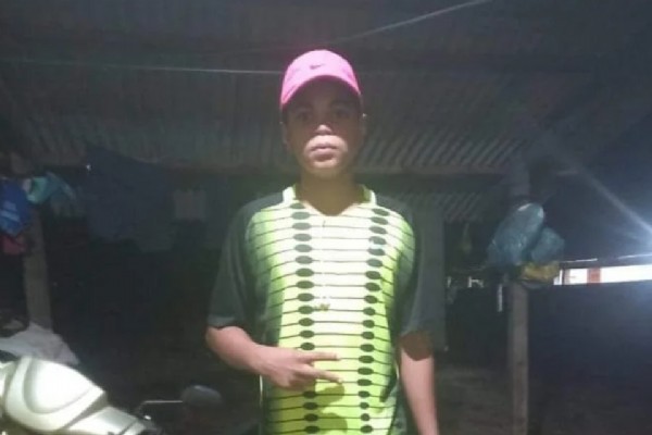 16:42 - 
							Jovem de 22 anos é preso por envolvimento no sequestro de adolescente em MT