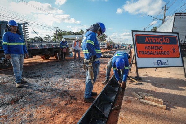 16:55 - 
							BRT será licitado em lotes e com a contratação de várias empresas; Estado afirma que tem recursos para conclusão das obras