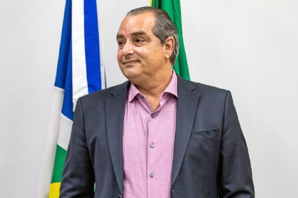 15:24 - 
							Secretário defende extinção da Metamat e diz que decisão aconteceu com aval da Assembleia: foi um ato de governo