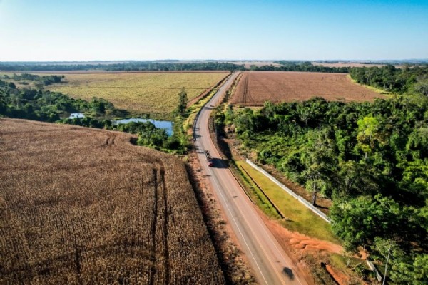 16:00 - 
							Governo de MT irá entregar mais de 6 mil km de asfalto em rodovias em 2025; investimento no ano passado superou R$ 4 bi