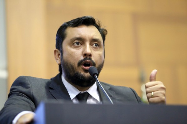 11:47 - 
							Kardec diz que nunca foi notificado sobre investigação: achei que era sobre materiais esportivos