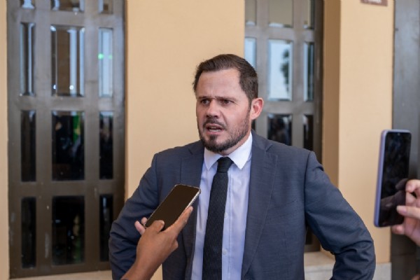 18:23 - 
							Aprosoja cobra mais contundência de Fávaro contra decisão que derrubou Moratória da Soja