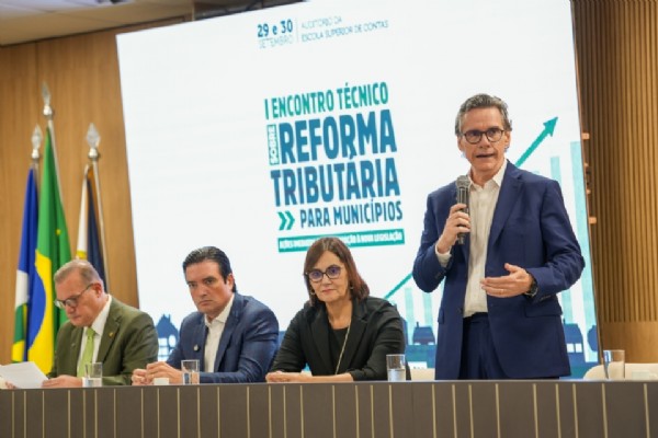 15:45 - 
							Gallo diz que tarifaço de Trump foi irrelevante contra economia de MT