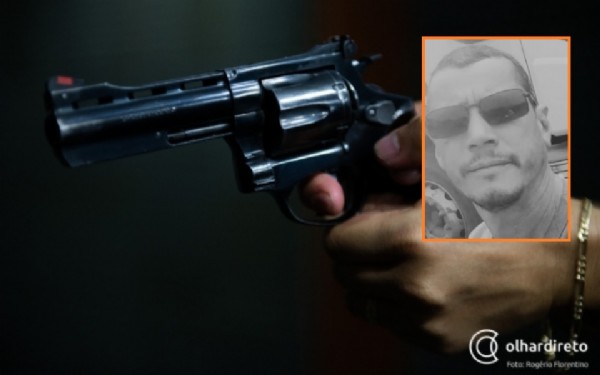 16:17 - 
							Homem com passagens criminais é executado a tiros enquanto descansava embaixo de árvore no interior