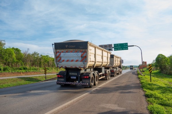 18:23 - 
							PRF registra redução de 67% no número de mortes em rodovias federais durante a Operação Ano Novo