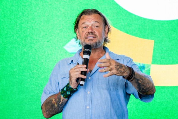 08:05 - 
							Richard Rasmussen diz que preservação em MT já é bem feita e que estado não pode permitir acordos como a Moratória da Soja