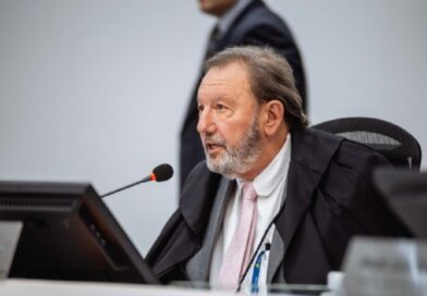 15:18 - 
							TCE suspende pregão de R$ 136 milhões de cidades no interior de MT por suspeita de irregularidades