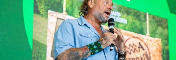 Richard Rasmussen questiona discursos que apontam impactos humanos nas mudanças climáticas :: Notícias do Agronegócio