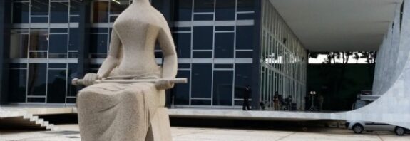 14:06 - 
							STF invalida lei de MT que exigia idade mínima para ingresso na magistratura estadual