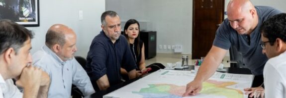 14:30 - 
							Abilio sanciona lei que transforma Procon em secretaria adjunta e cria pagamento por sessão a julgadores