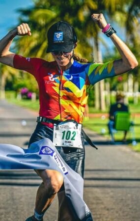 Bombeira militar de MT se classifica e vai disputar Mundial de Triathlon 2026