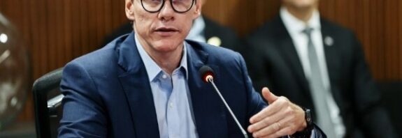 07:45 - 
							Com guerra no Irã, Gallo vê janela para biodiesel e data centers no Brasil