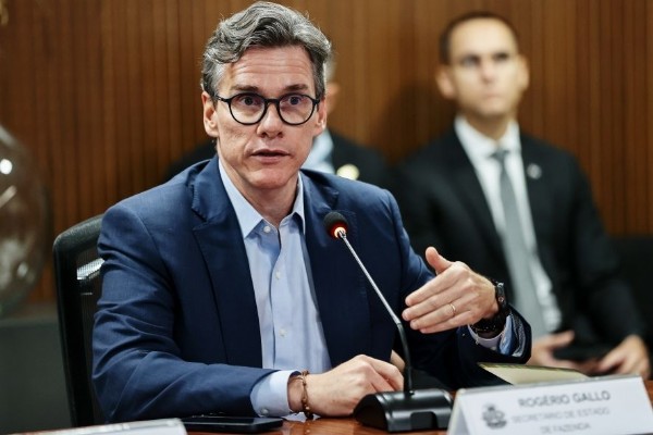 07:45 - 
							Com guerra no Irã, Gallo vê janela para biodiesel e data centers no Brasil