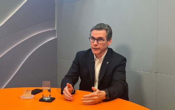 16:45 - 
							Gallo vê frete e custo do milho sob risco com guerra no Irã, mas minimiza troca comercial com país