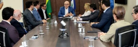 20:36 - 
							Governo de MT, MP e AMM firmam parceria para utilização de máquinas apreendidas em desmatamentos ilegais