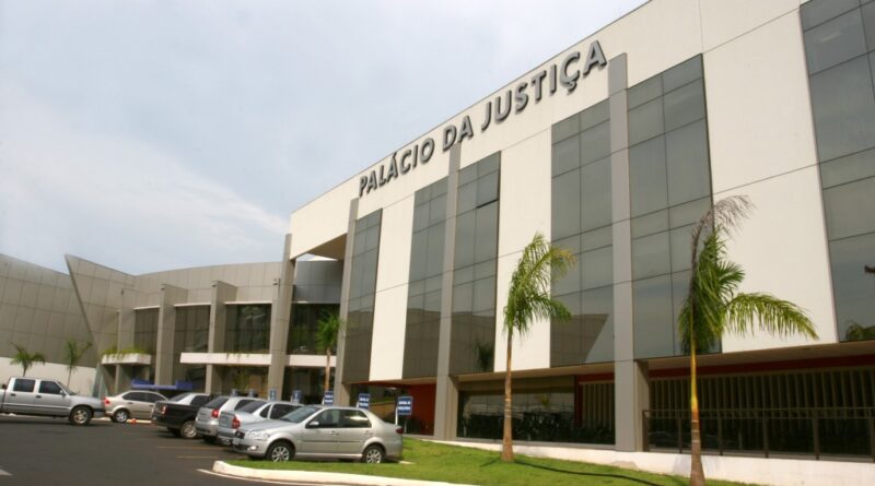 Audiência pública reúne centenas de pessoas para discutir lei de combate ao crime organizado